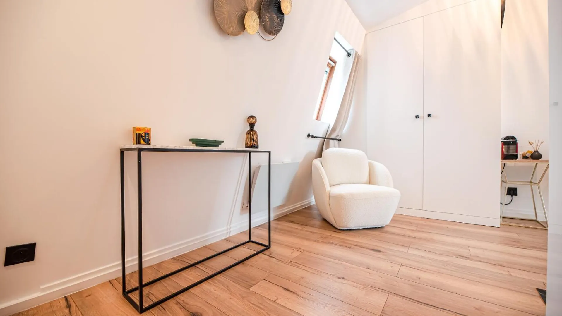 Cia - Champs Elysees Bright Studio 4P Paris