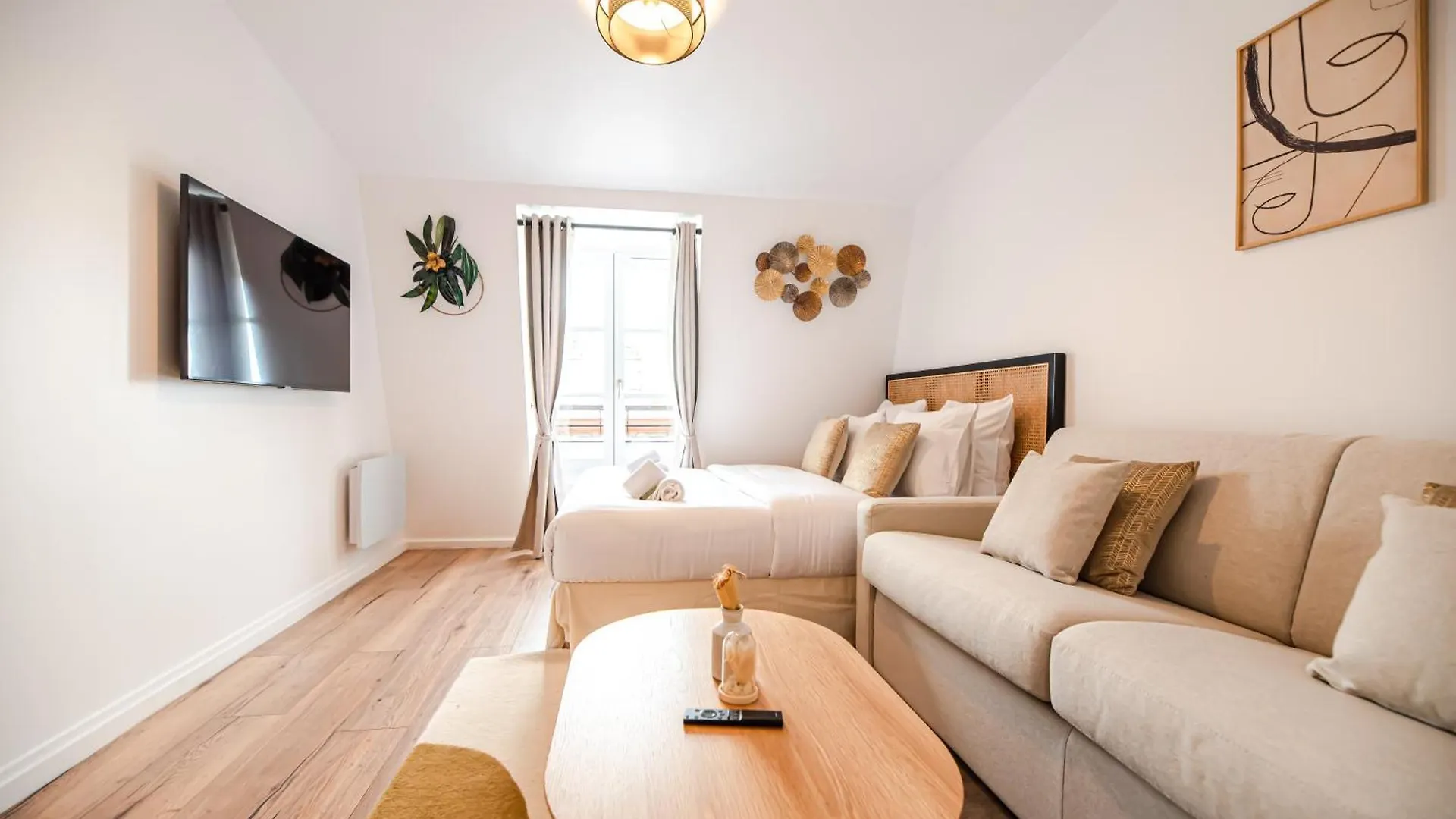 Cia - Champs Elysees Bright Studio 4P Paris 0*,  France